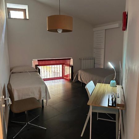 Elegante Appartamento Privato In Palazzo Storico Del XVIII - Pieno Centro Nicosia Ngoại thất bức ảnh