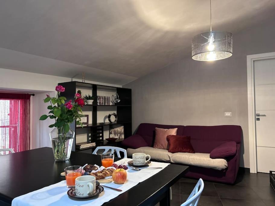 Elegante Appartamento Privato In Palazzo Storico Del XVIII - Pieno Centro Nicosia Ngoại thất bức ảnh