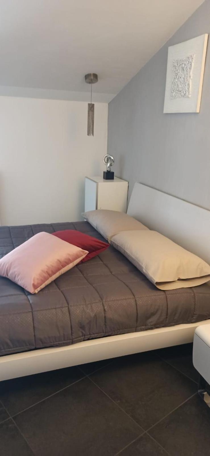Elegante Appartamento Privato In Palazzo Storico Del XVIII - Pieno Centro Nicosia Ngoại thất bức ảnh