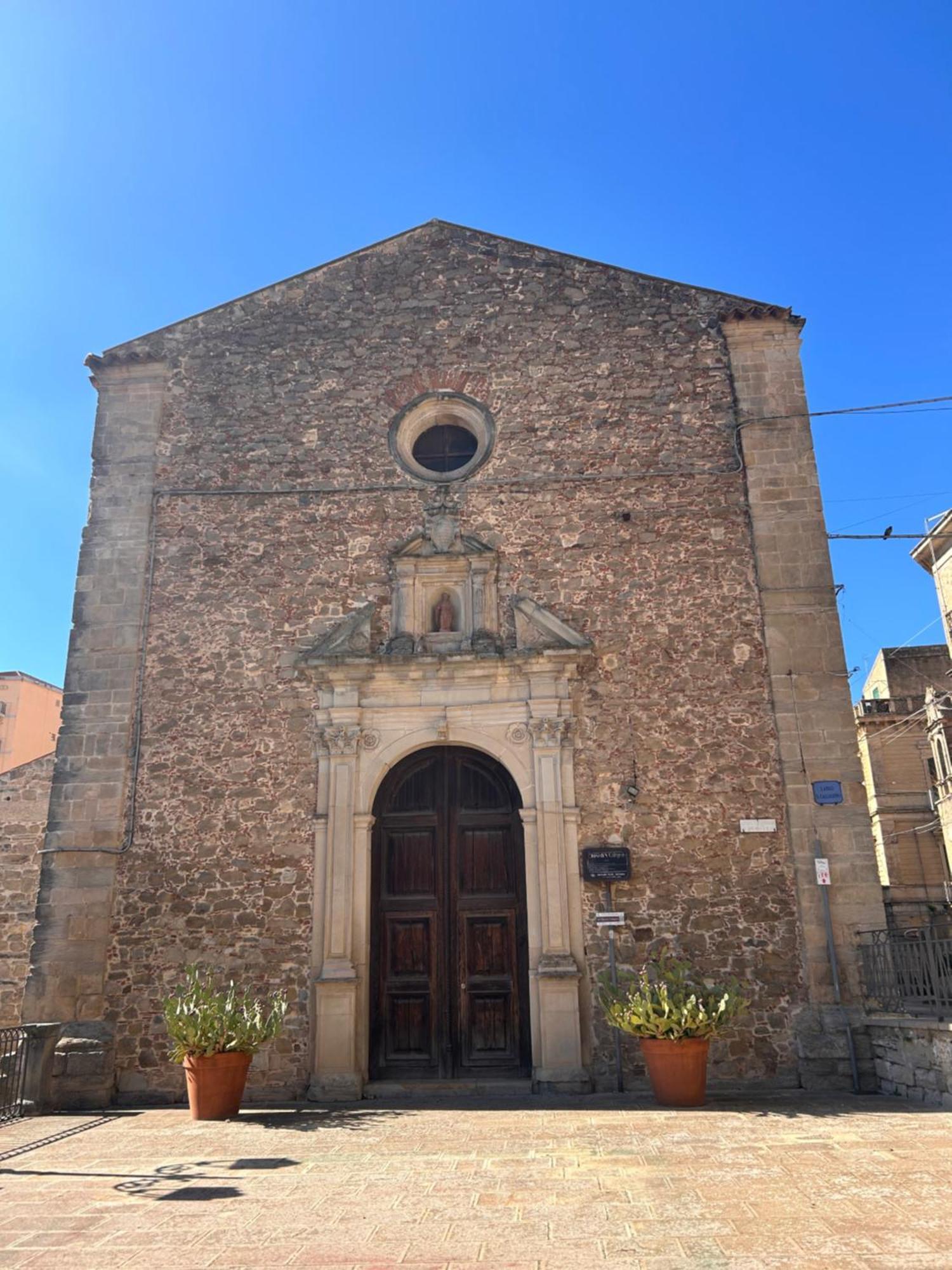 Elegante Appartamento Privato In Palazzo Storico Del XVIII - Pieno Centro Nicosia Ngoại thất bức ảnh